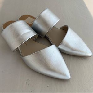 Dolce Vita Silver Pointed Toe Mules Size 7.5